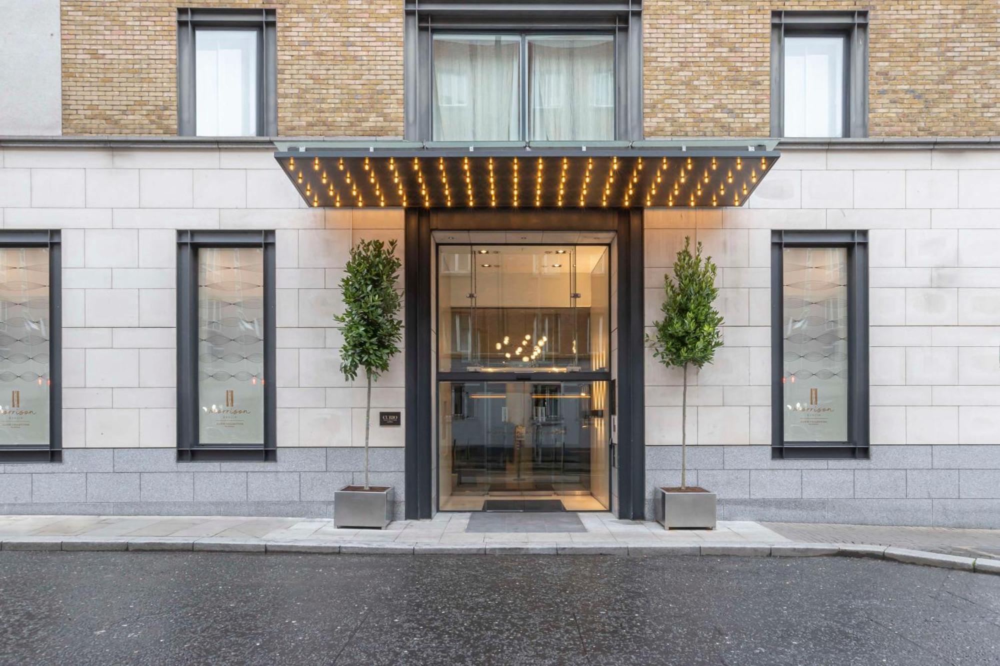 The Morrison Dublin, Curio Collection By Hilton Hotel Exterior foto Entrance to the hotel