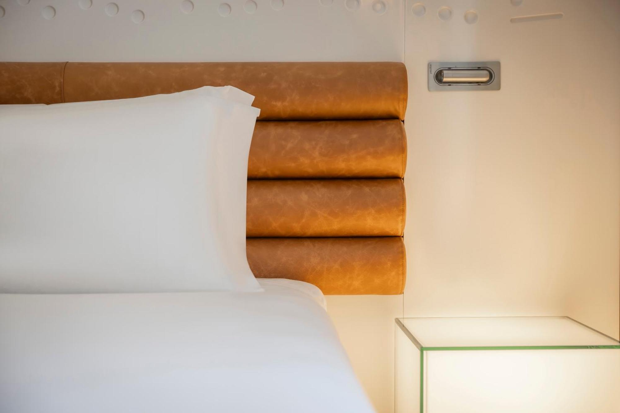 The Morrison Dublin, Curio Collection By Hilton Hotel Exterior foto